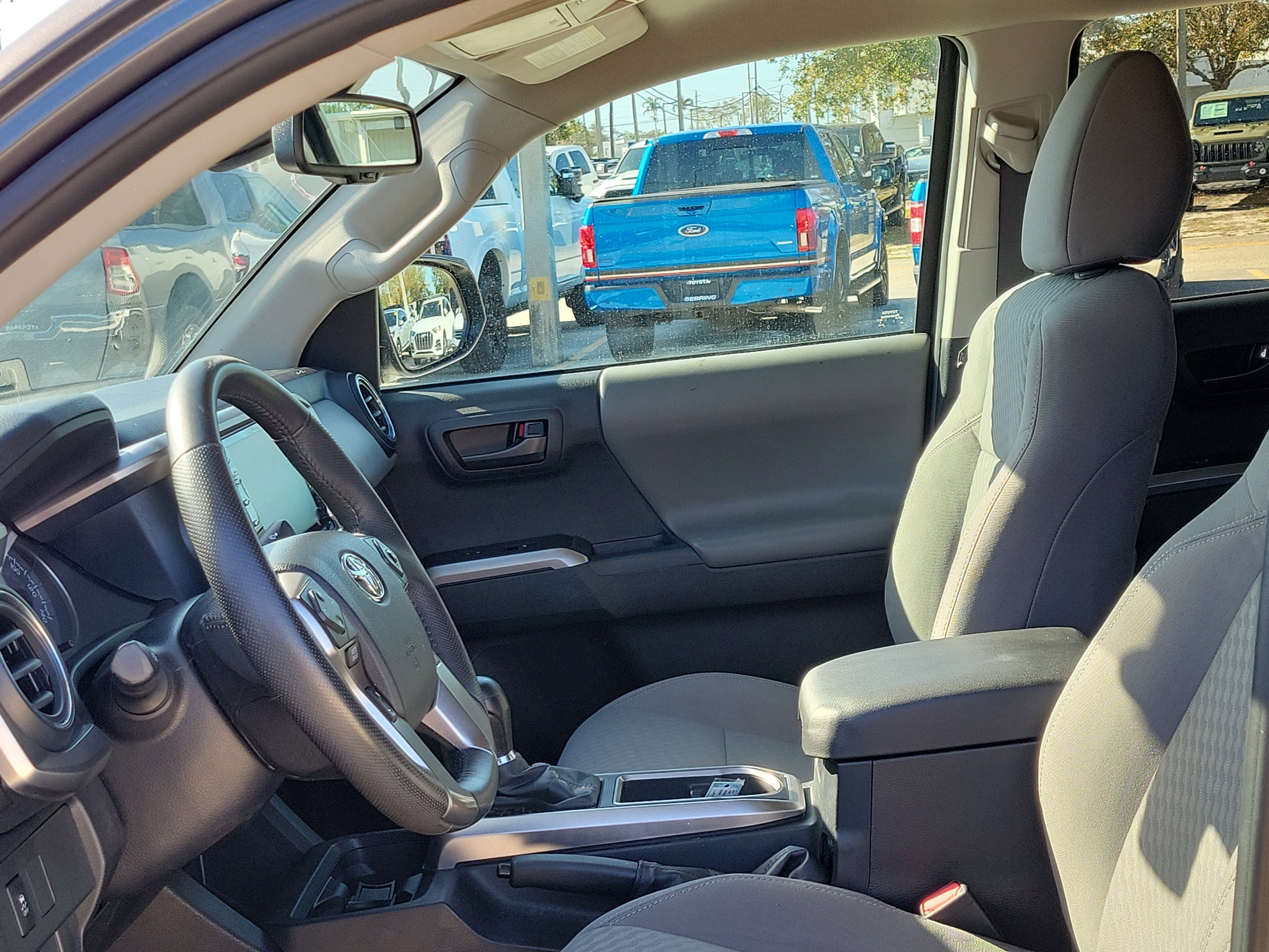 Used 2023 Toyota Tacoma SR5 image 21