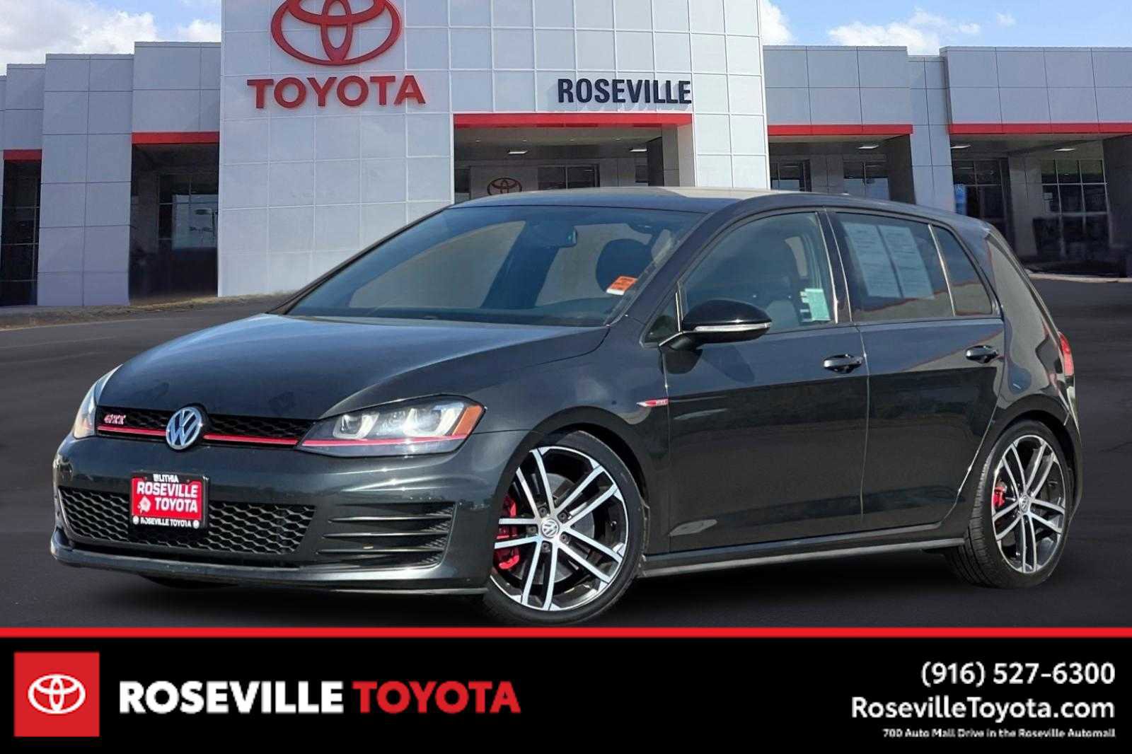 Used 2017 Volkswagen GTI Sport image 1