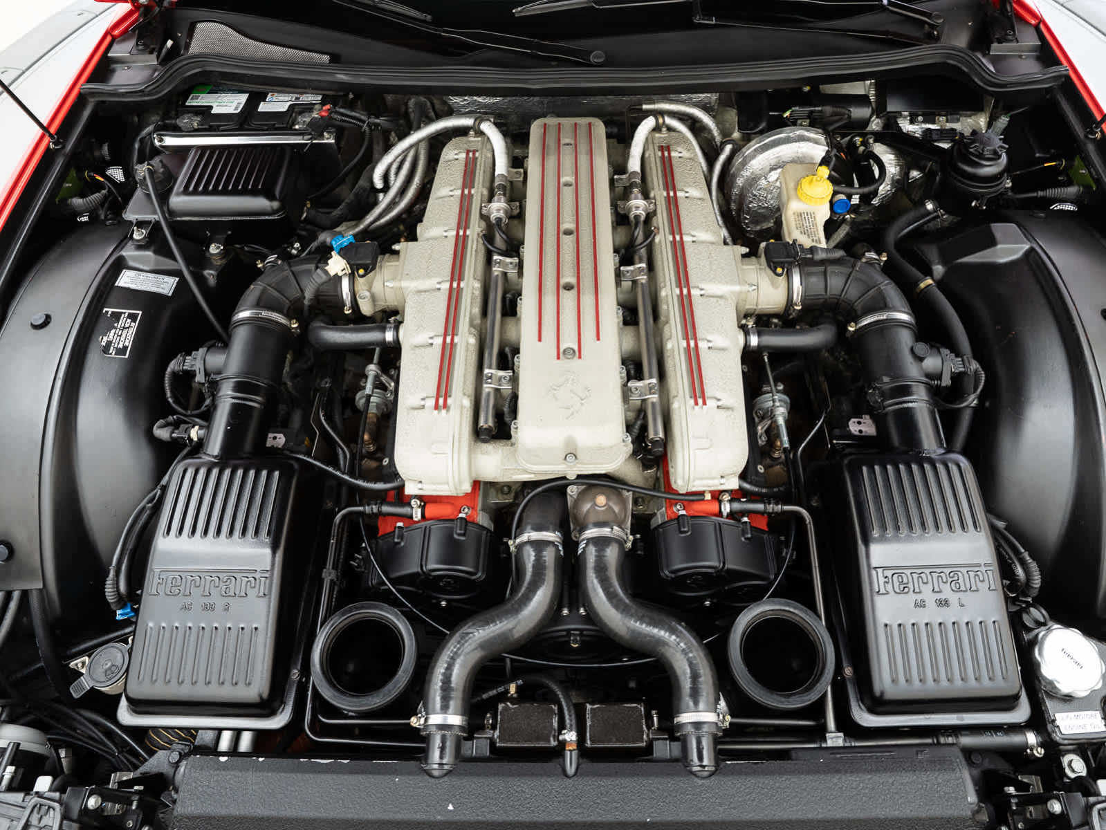 Used 2001 Ferrari 550 Maranello Barchetta RWD image 31