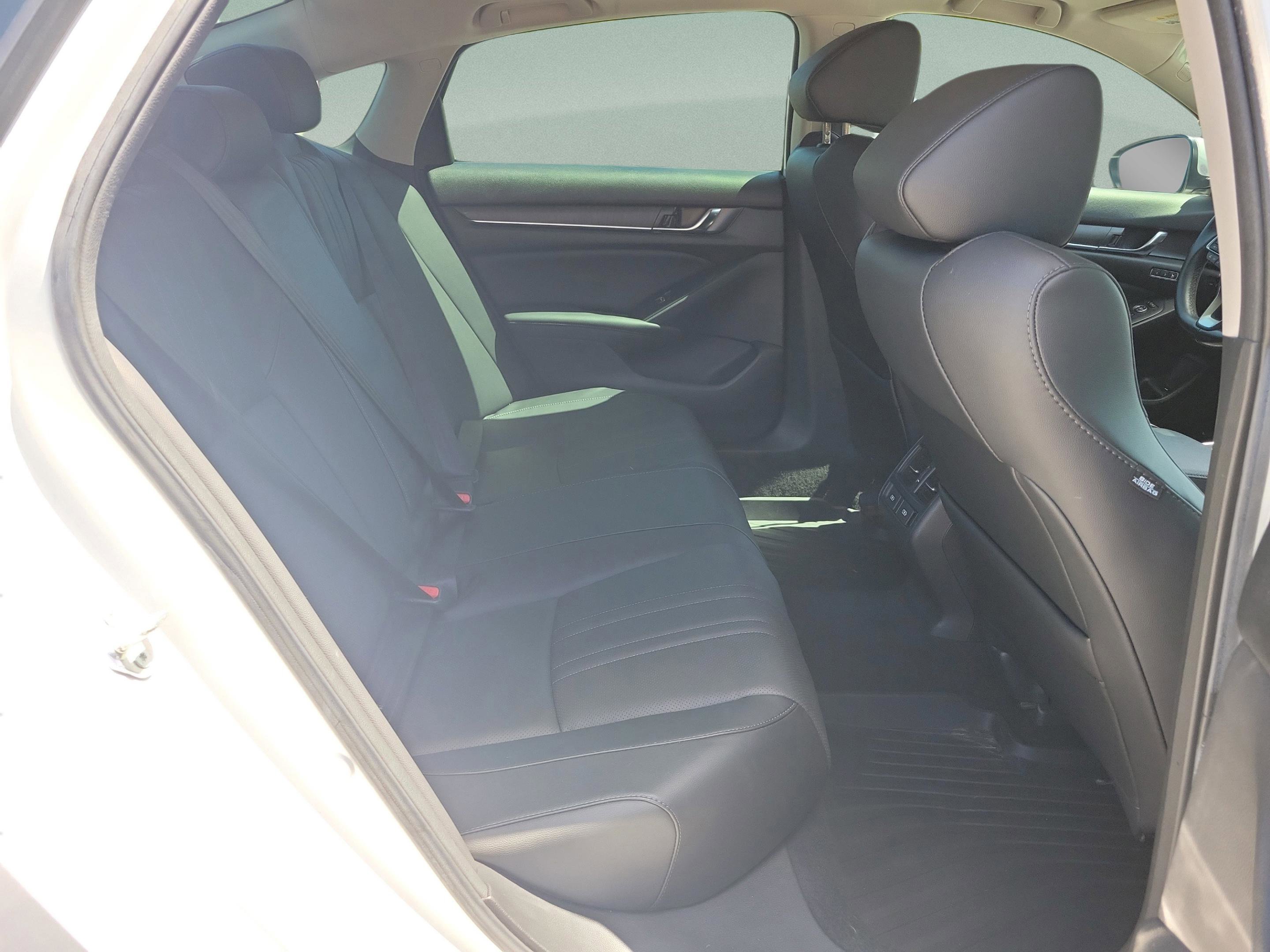 Certified 2021 Honda Accord EX-L image 9