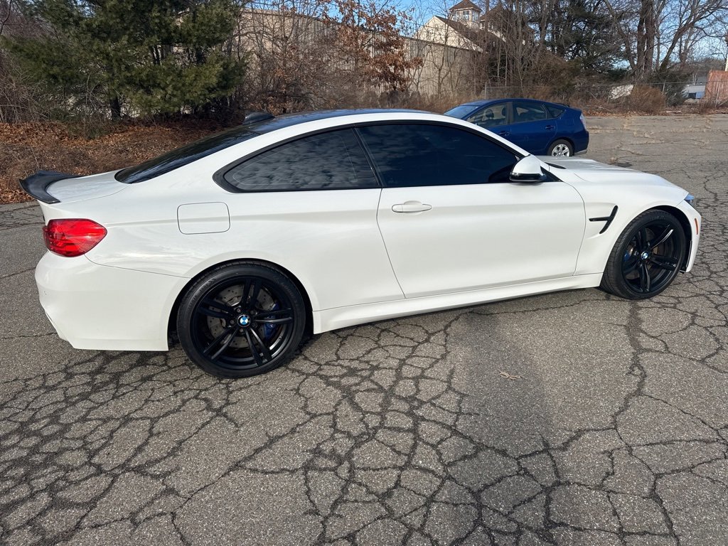 Used 2015 BMW M4 Coupe image 11
