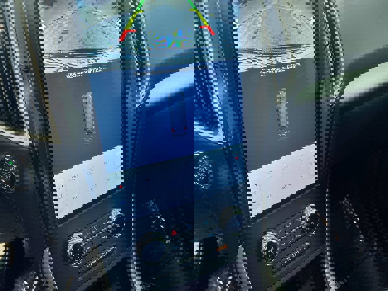 Used 2022 Ford Edge SE w/ Black Appearance Package image 28