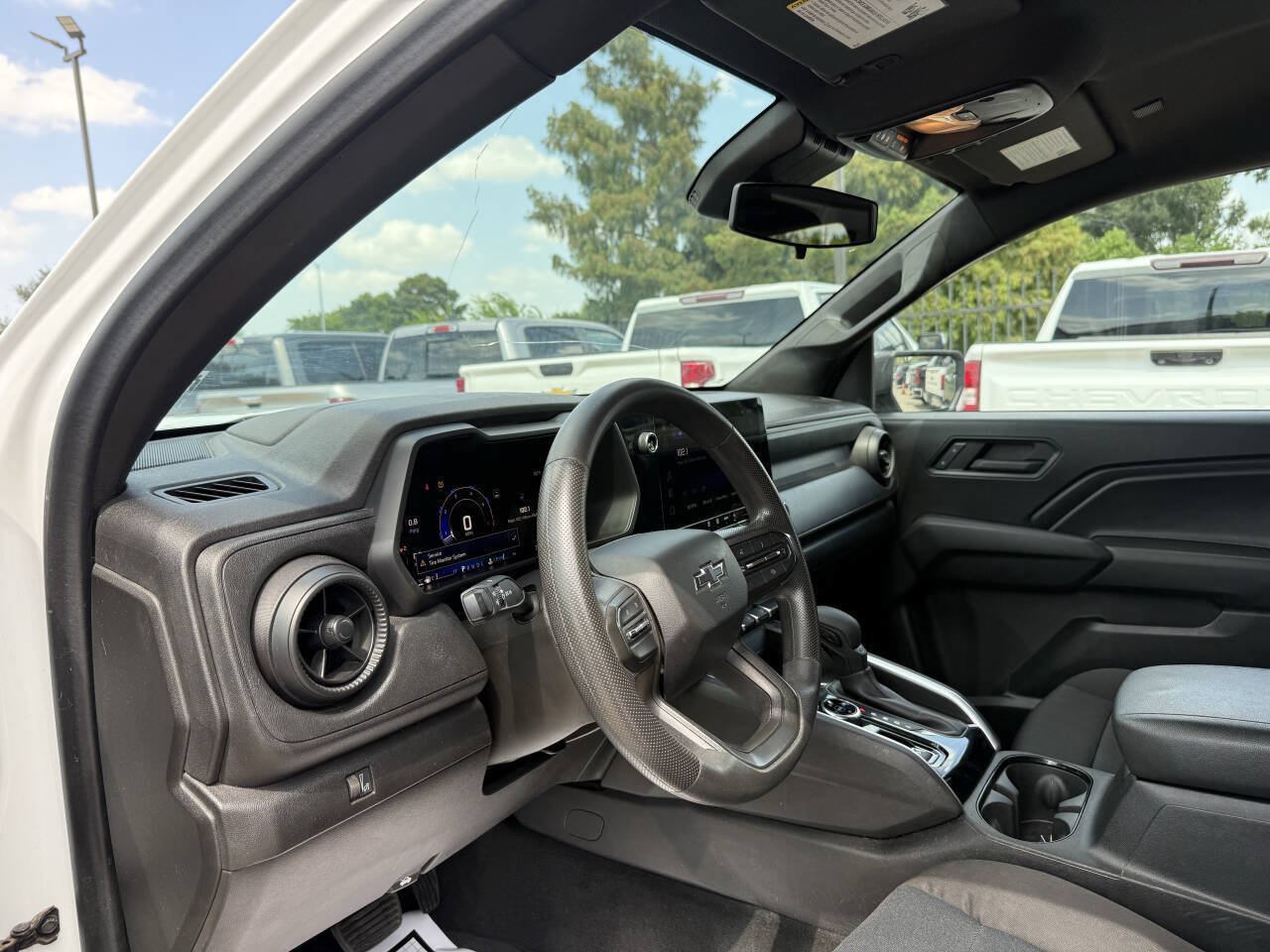 Used 2024 Chevrolet Colorado Trail Boss AWD/4WD image 6