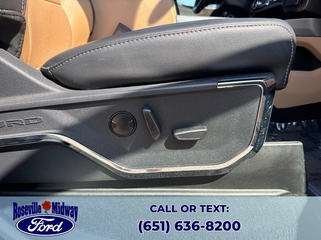 Used 2023 Ford F350 Lariat w/ Tow Technology Package AWD/4WD image 39