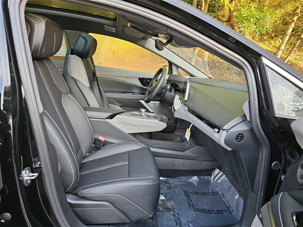 New 2026 Cadillac Optiq Luxury 1 image 9