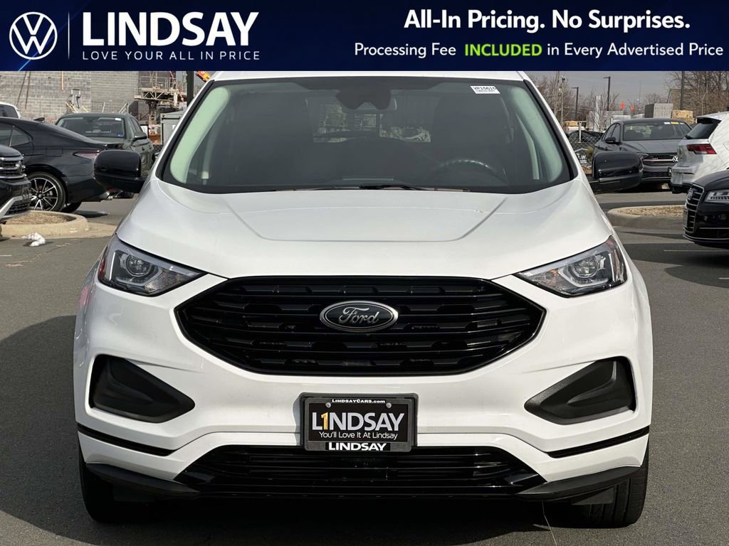 Used 2024 Ford Edge SE w/ Black Appearance Package AWD/4WD image 3