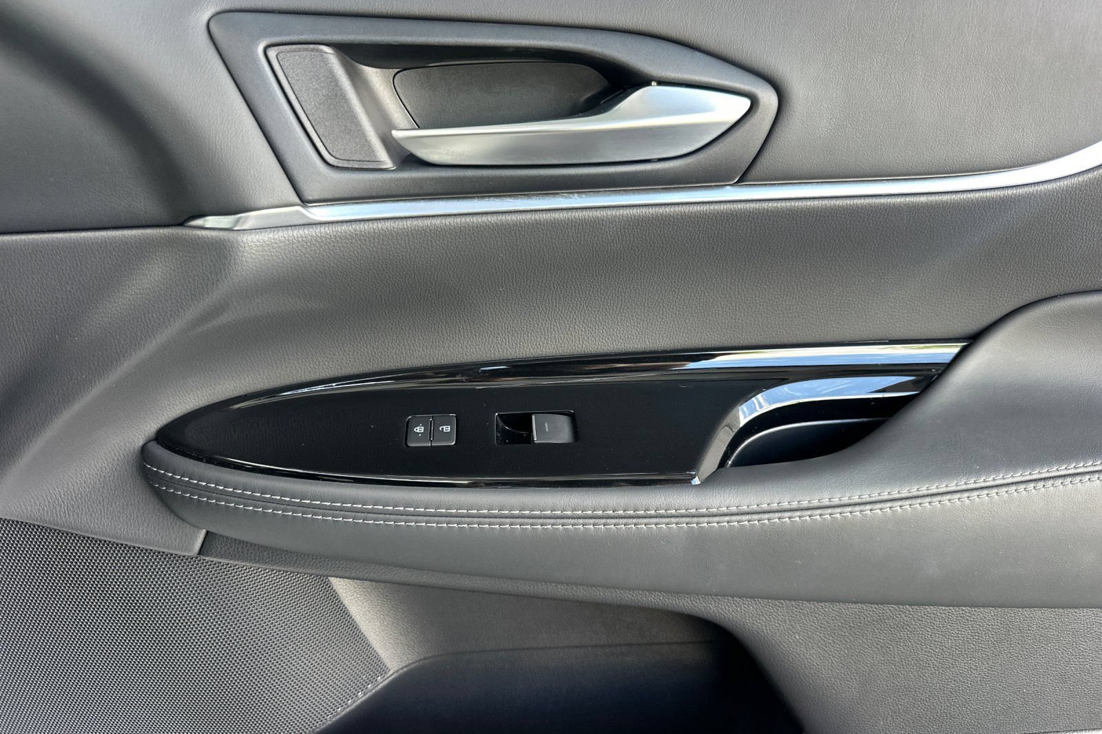 Certified 2023 Toyota Mirai w/ Advanced Technology Package RWD image 20