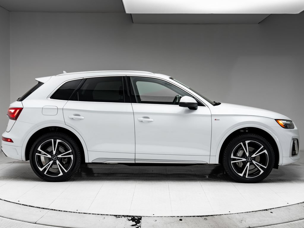 Used 2021 Audi Q5 e Premium Plus AWD/4WD image 28