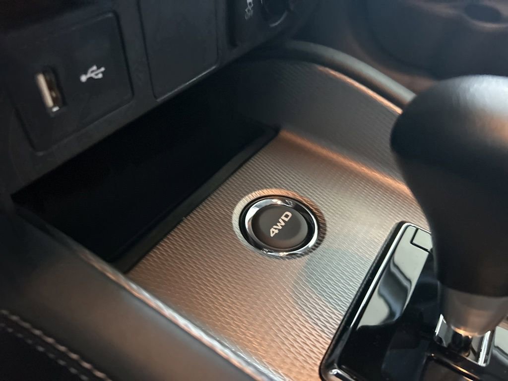 New 2025 Mitsubishi Outlander Sport ES image 37