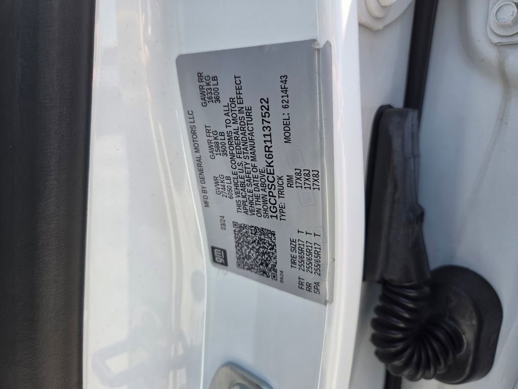 Certified 2024 Chevrolet Colorado LT w/ LT Convenience Package image 19