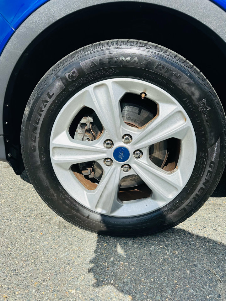 Used 2016 Ford Escape SE w/ SE Leather Comfort Package image 24