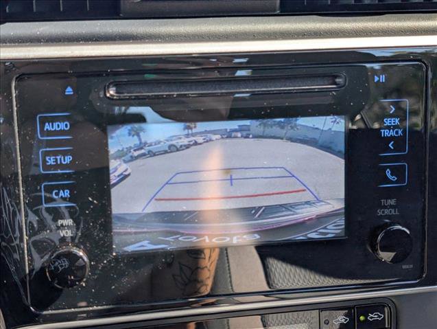 Used 2018 Toyota Corolla LE image 12