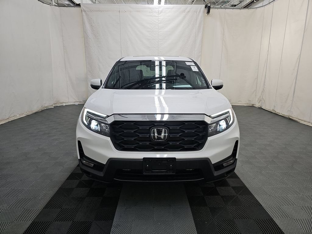 Used 2025 Honda Passport EX-L image 5