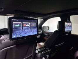 Used 2024 GMC Yukon Denali Ultimate image 10