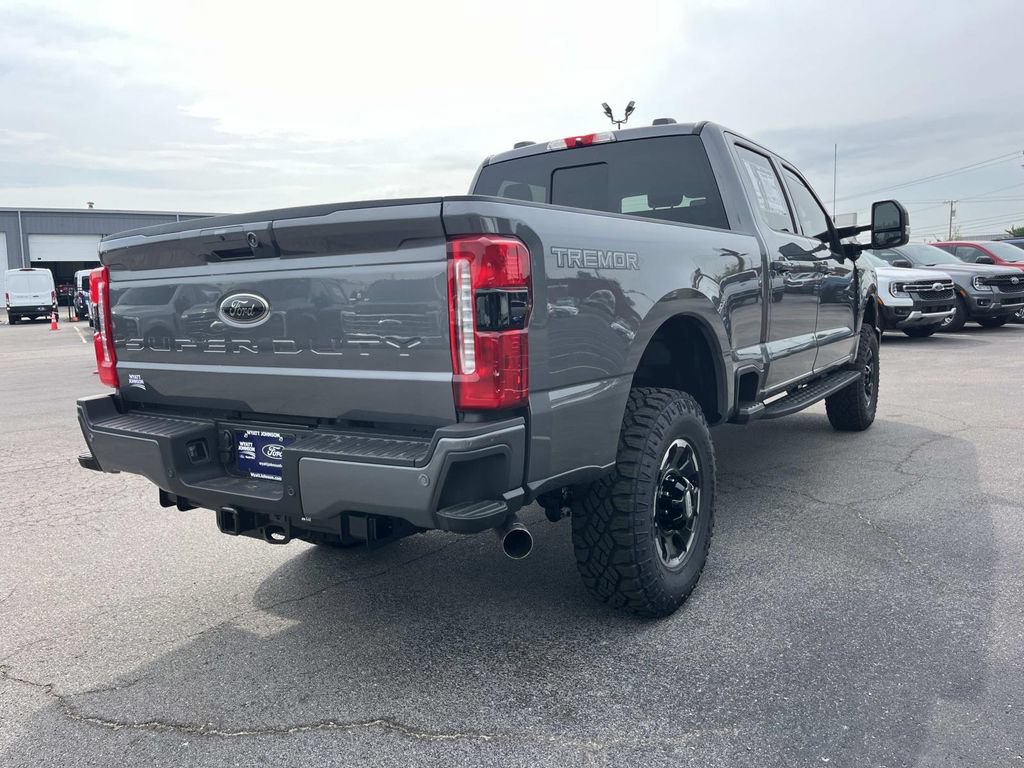 New 2026 Ford F250 Lariat w/ Tremor Off-Road Package AWD/4WD video 3