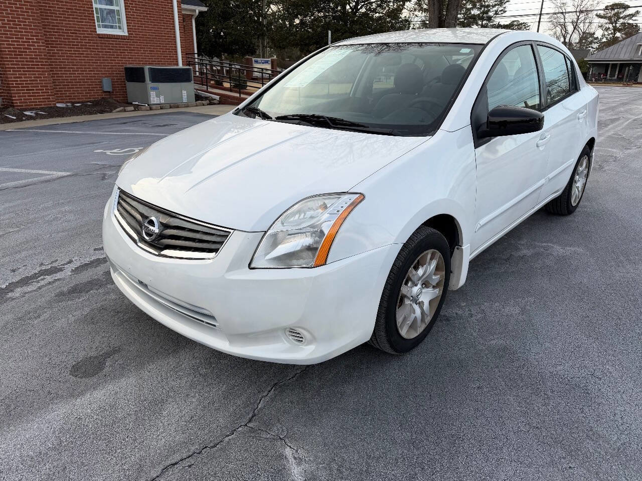 Used 2012 Nissan Sentra 2.0 S image 2