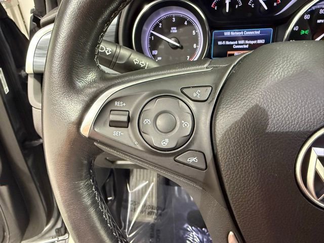 Used 2020 Buick Envision Essence FWD image 17