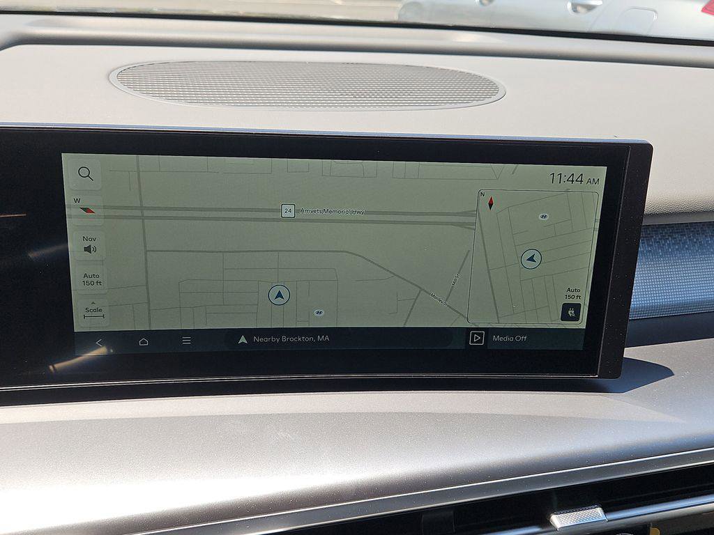 New 2026 Hyundai Ioniq 9 SE AWD/4WD image 7
