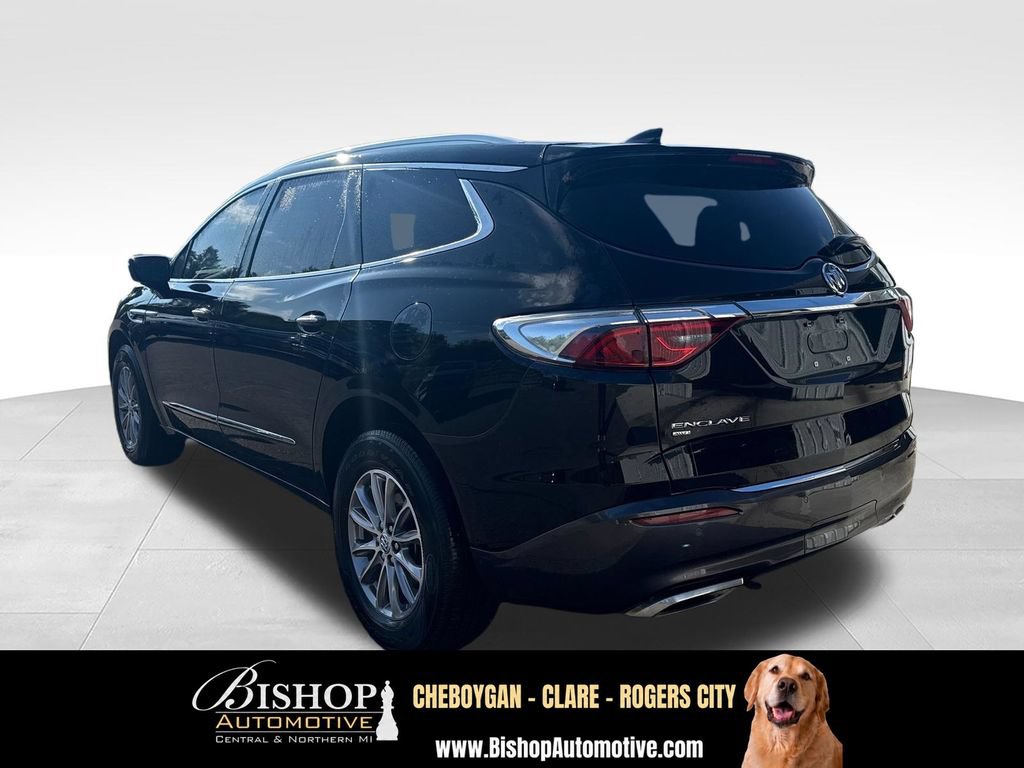 Used 2023 Buick Enclave Essence AWD/4WD image 9