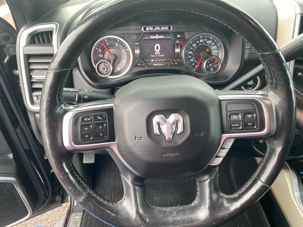 Used 2019 RAM 2500 Laramie w/ Black Appearance Package image 10