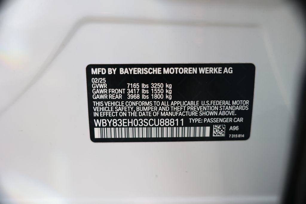 Used 2025 BMW i7 M70 w/ Executive Package image 40