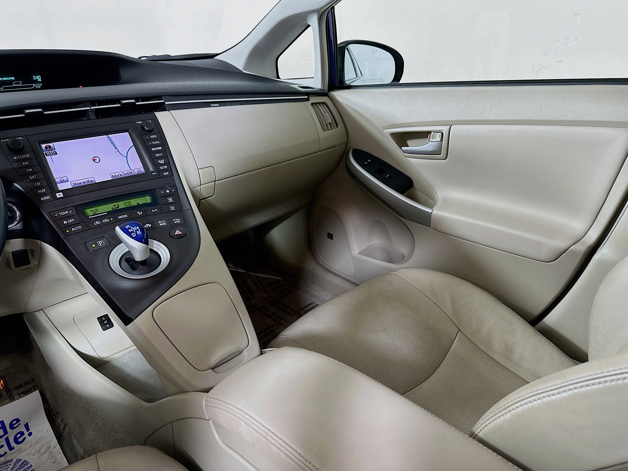 Used 2010 Toyota Prius Two FWD image 23