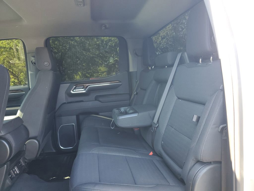 Used 2023 GMC Sierra 1500 Elevation AWD/4WD image 9
