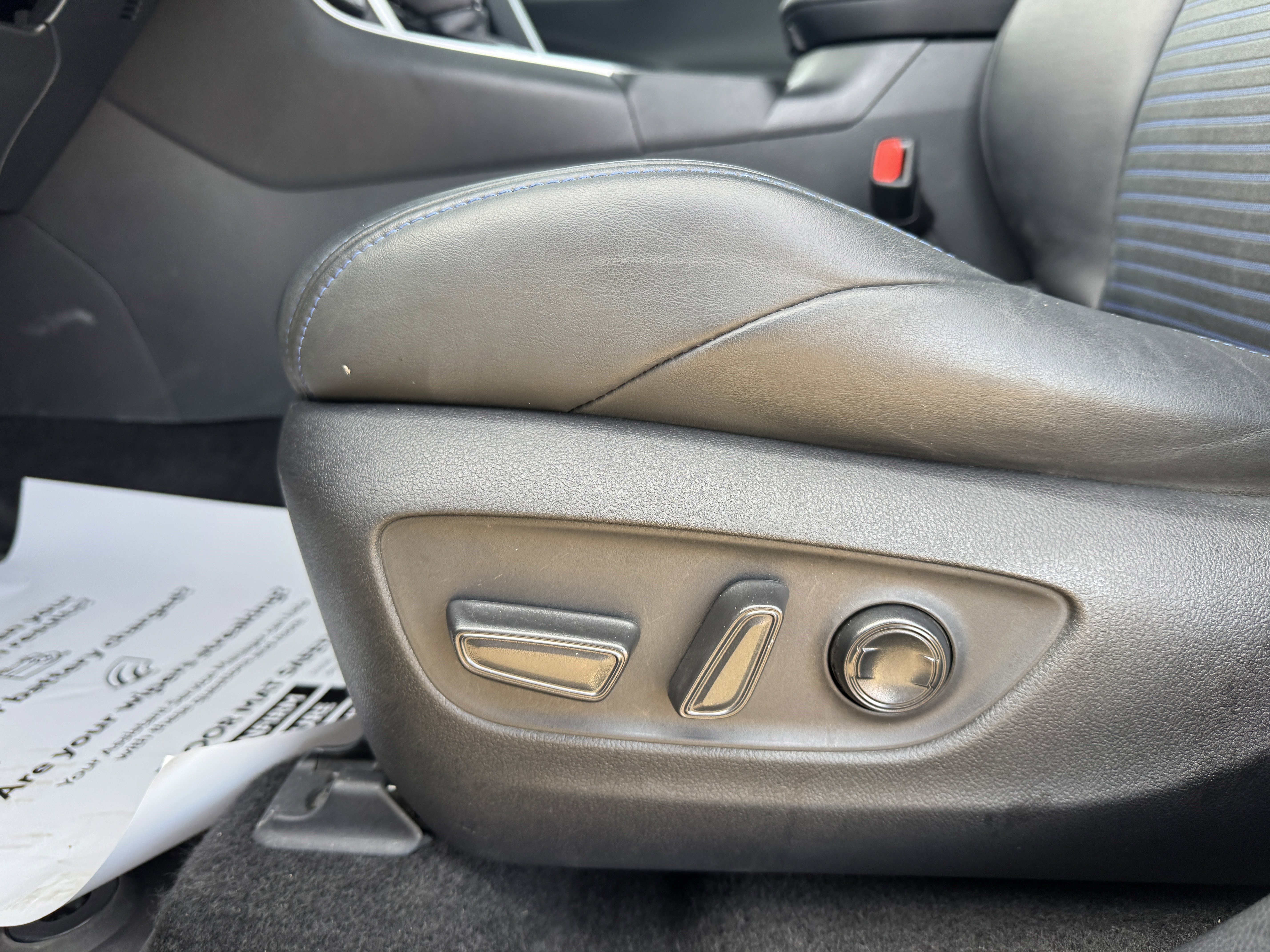 Used 2023 Toyota RAV4 XSE image 12