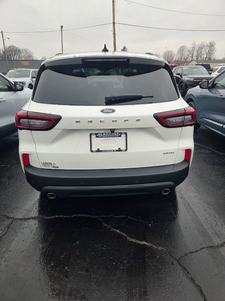 New 2026 Ford Escape ST-Line w/ Tech Pack #1 image 4