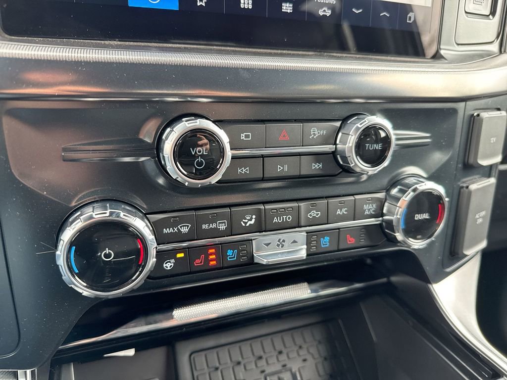 New 2026 Ford F150 Platinum AWD/4WD image 17