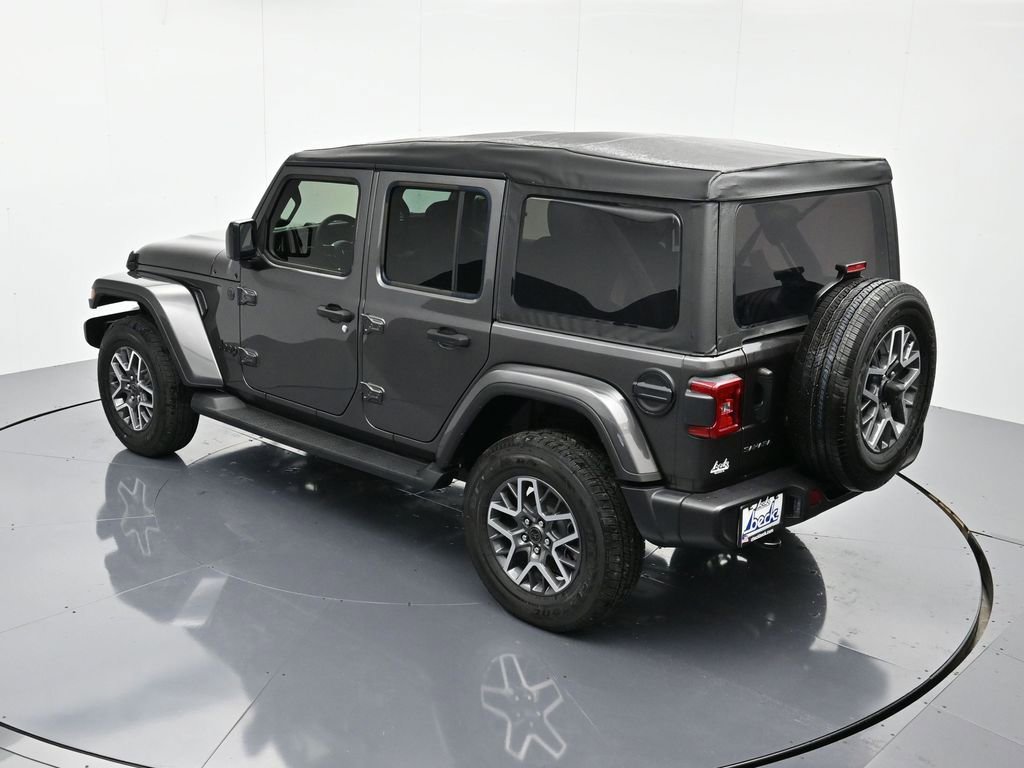 New 2025 Jeep Wrangler Sahara w/ Technology Group image 39
