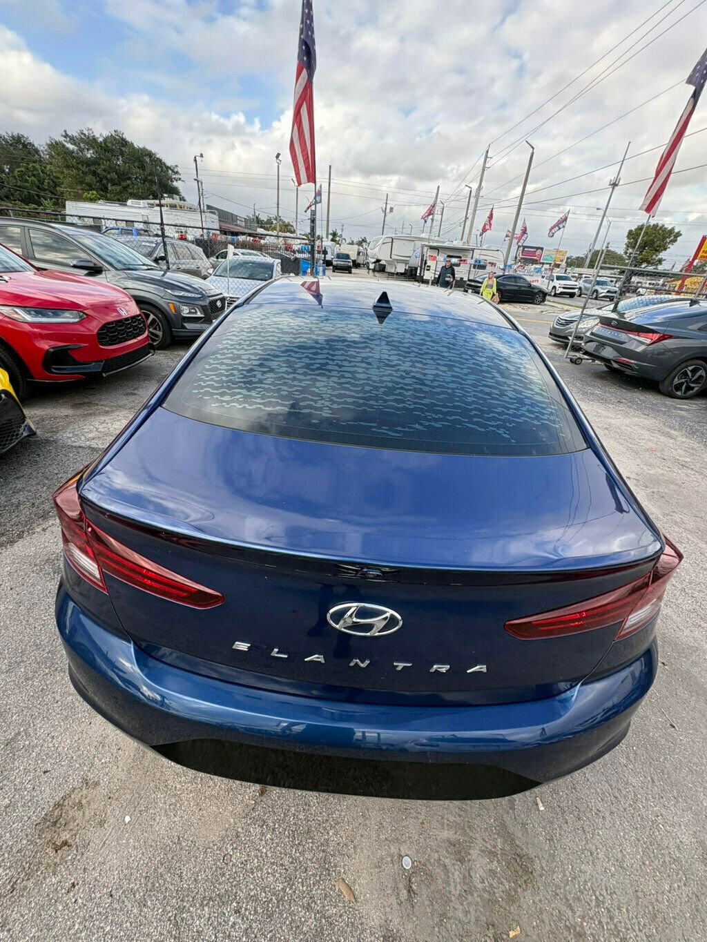 Used 2020 Hyundai Elantra SEL image 6