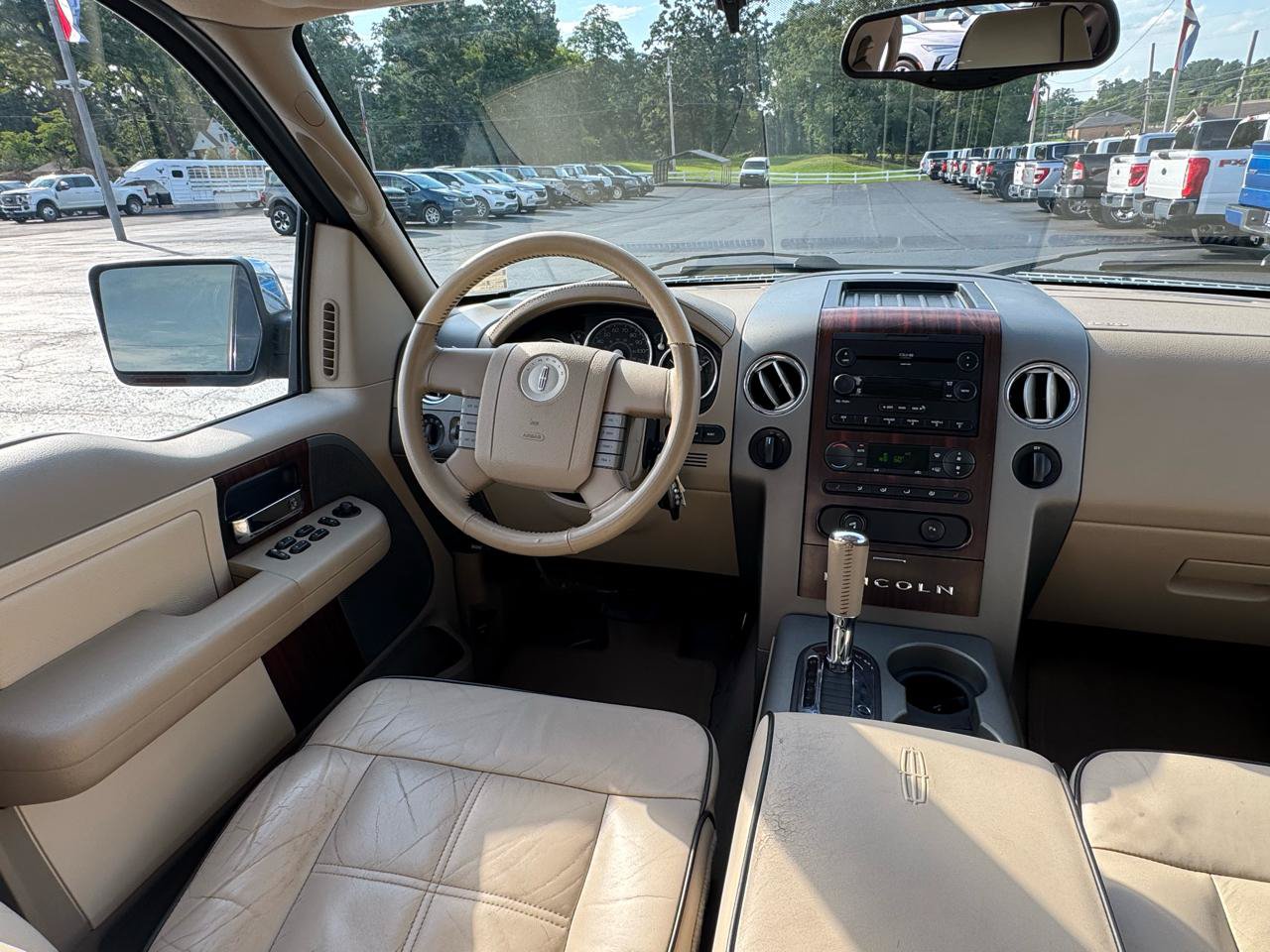 Used 2006 Lincoln Mark LT 4x4 image 18