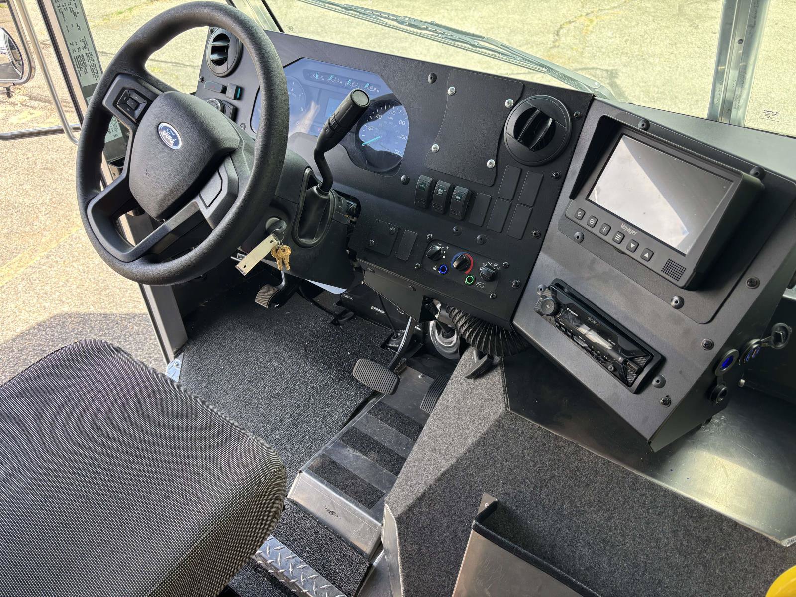 New 2027 Ford E-450 and Econoline 450 Super Duty w/ A/C Prep Package RWD image 14