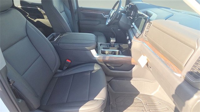 New 2026 GMC Sierra 1500 SLT w/ SLT Premium Package image 21