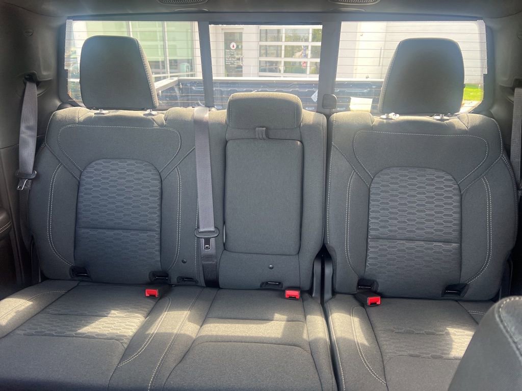 New 2026 RAM 1500 4x4 Crew Cab image 17