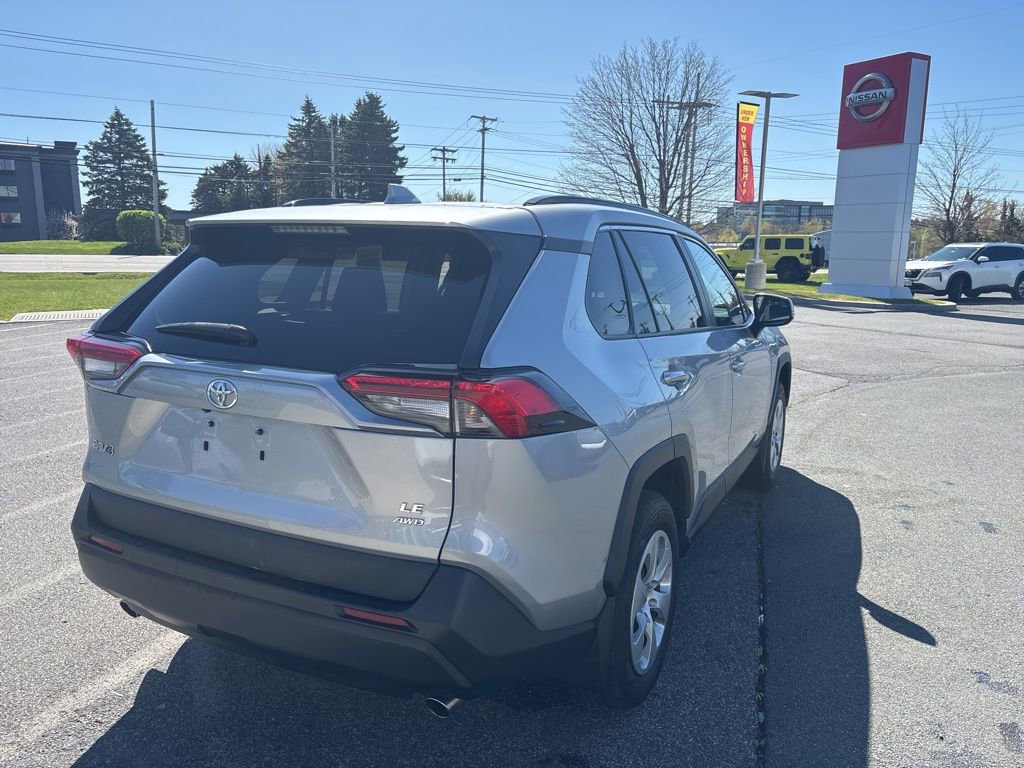 Used 2020 Toyota RAV4 LE w/ All Weather Liner Package AWD/4WD image 7