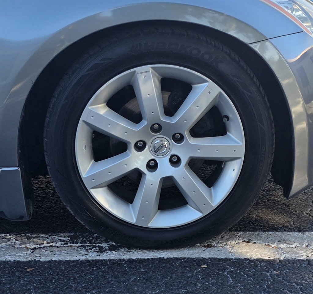 Used 2005 Nissan 350Z Touring image 26