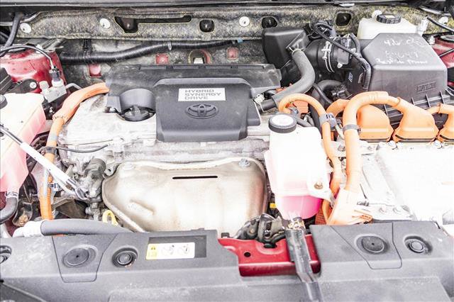 Used 2018 Toyota RAV4 LE image 30
