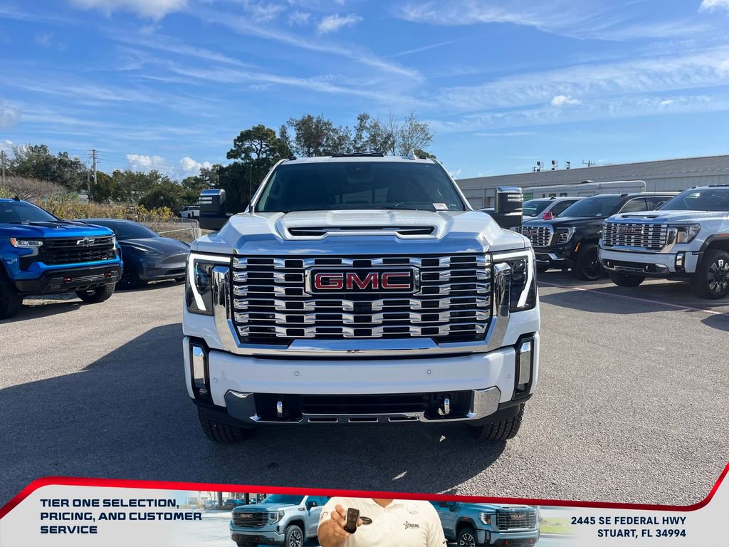 New 2026 GMC Sierra 2500 Denali w/ Denali Reserve Package image 3