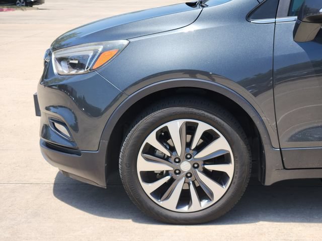 Used 2017 Buick Encore Essence FWD image 8