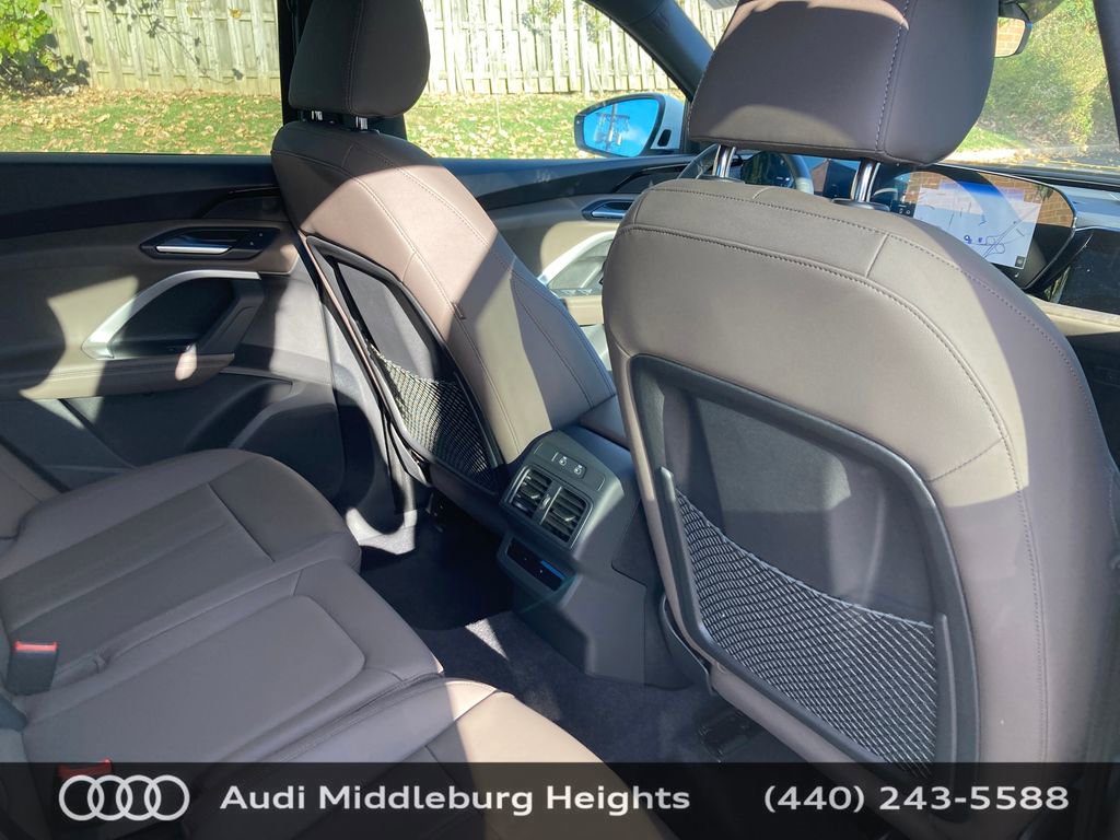 Certified 2025 Audi Q5 Premium w/ Convenience Package image 40