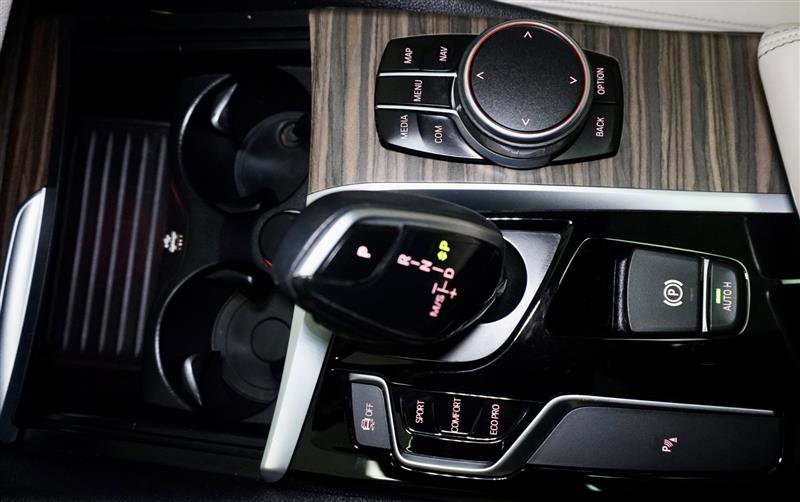 Used 2018 BMW 540i image 22