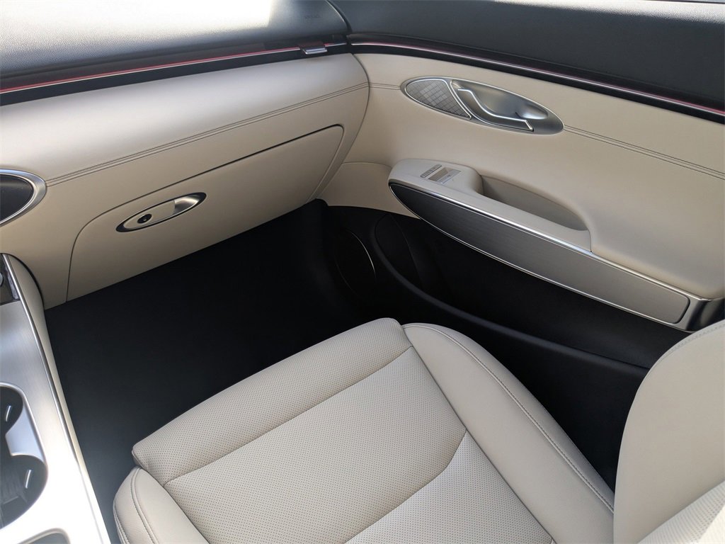 New 2026 Genesis GV70 2.5T Select image 19