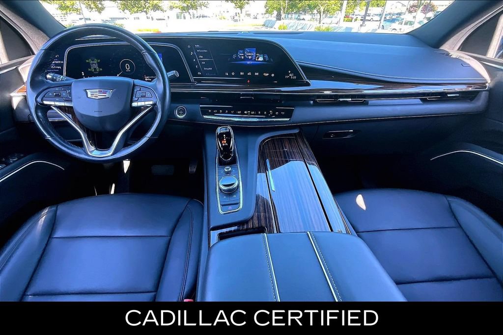 Used 2022 Cadillac Escalade Luxury RWD image 14