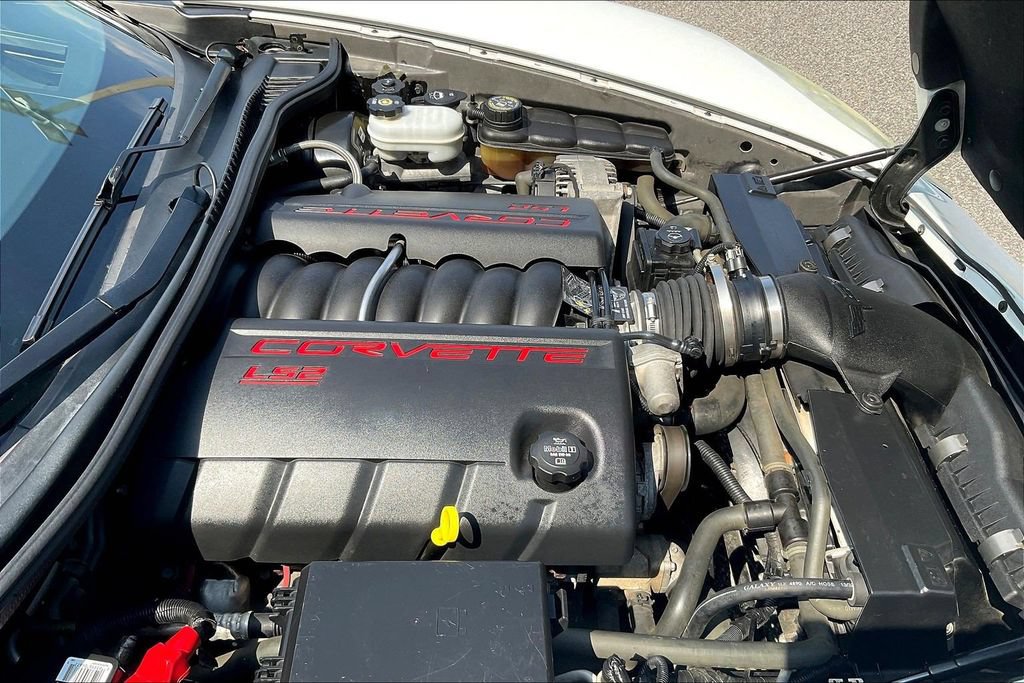 Used 2006 Chevrolet Corvette Convertible w/ Preferred Equipment Group RWD image 24