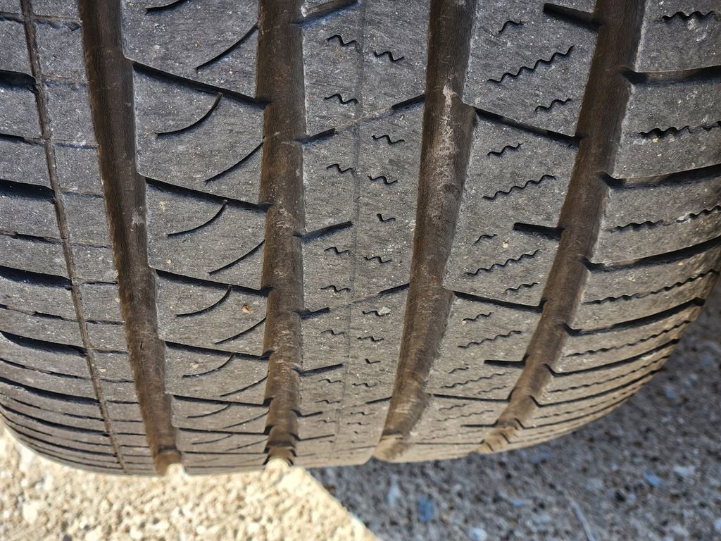 Used 2022 Nissan Pathfinder S w/ Cargo Package image 11