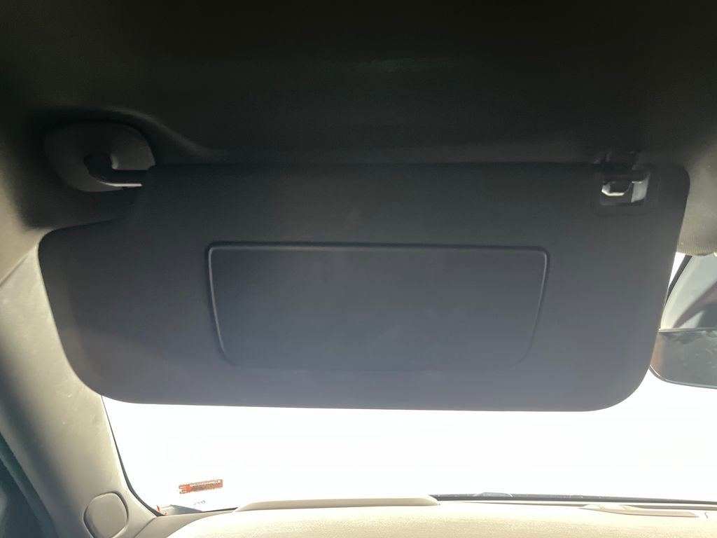 Used 2021 GMC Yukon Denali w/ Denali Premium Package image 20