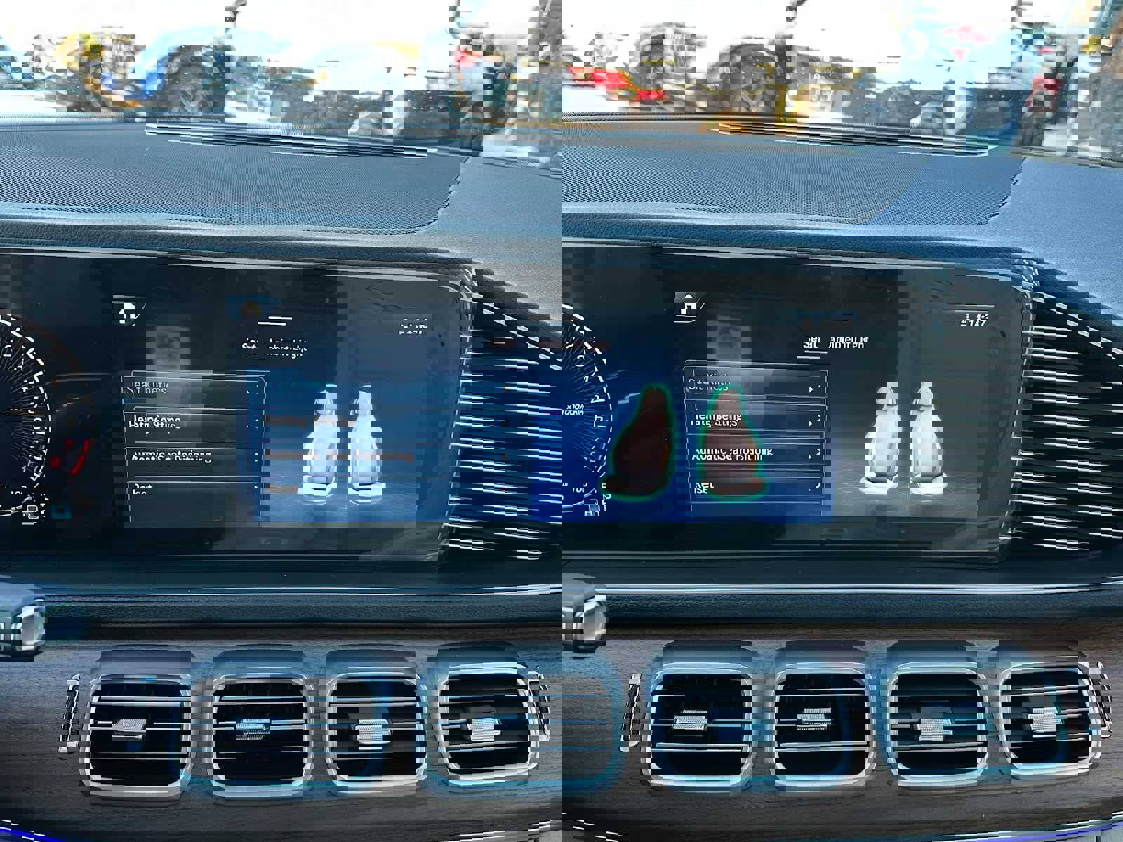 New 2026 Mercedes-Benz GLE 450e 4MATIC image 26