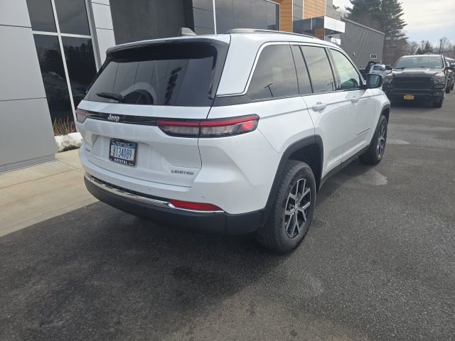 Certified 2025 Jeep Grand Cherokee Limited image 6